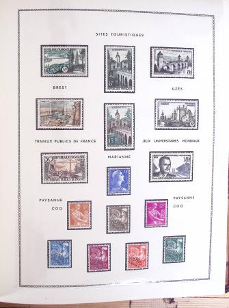 1849-1975, Collection en deux albums MOC neuf à partir