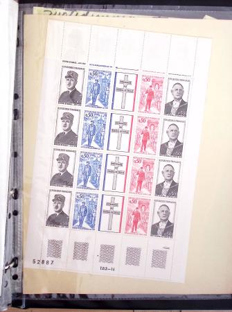 1849-1975, Collection en deux albums MOC neuf à partir