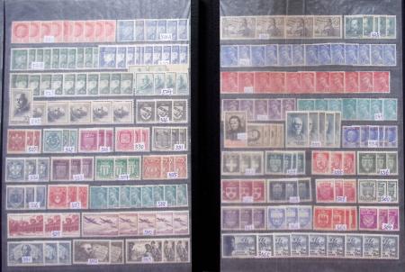 1860-1960, Lot de France en neuf, avec section classique,