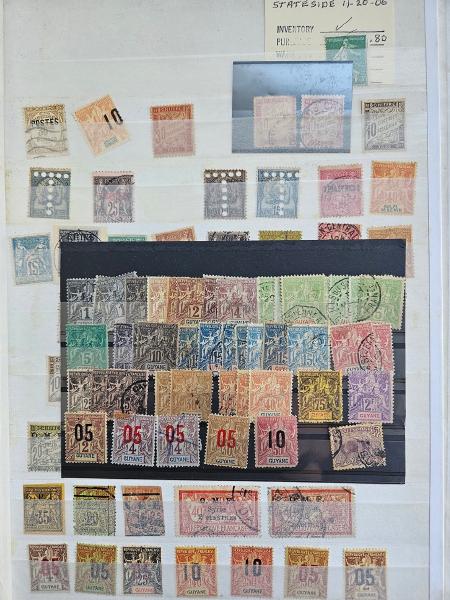 1840-1940, impressionnant stock de timbres du monde