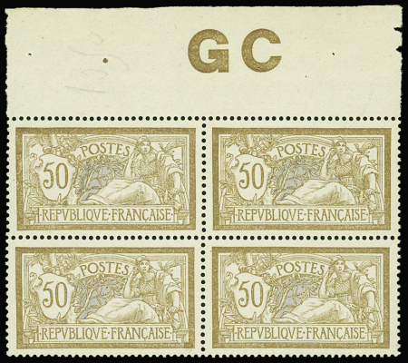 N°120d bloc 4 manch GC TB centré papier blanc neuf