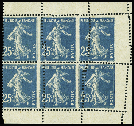 N°140 bloc de 6 de carnet variété de piquage neuf 