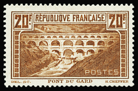 N°262Aa 20f Pont du Gard type I chaudron clair neu