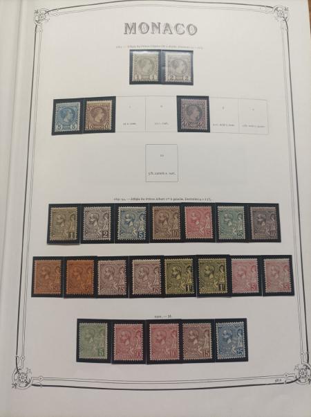 1885-2012, Collection de MONACO en 3 albums Y&T rouge