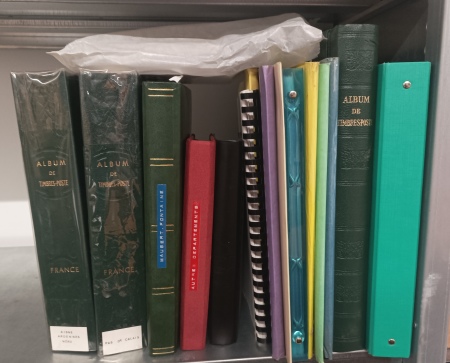 1778-2005, collection en 8 albums et classeurs de lettres