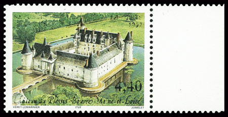 N°3081 4f40 Château du Plessis-Bourré, variétés inscription