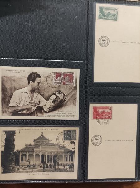 1931-2022 , Collection en deux classeurs de CARTES