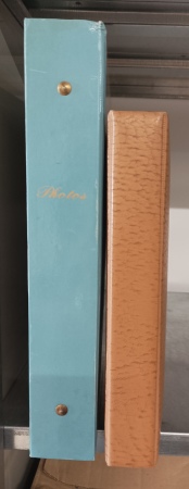 1931-2022 , Collection en deux classeurs de CARTES