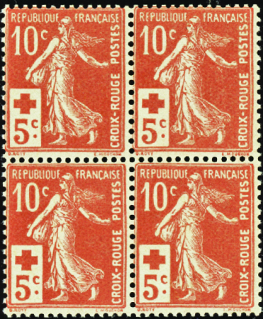 N°147 10c + 5c Croix-rouge bloc de 4 neuf ** TB