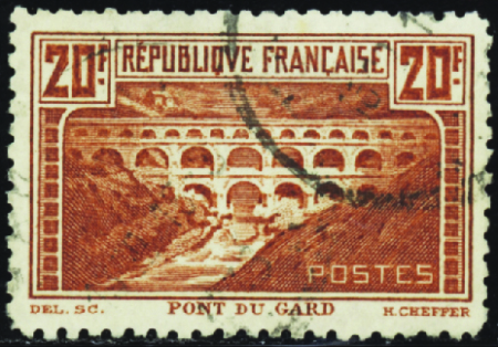 N°262B 20f pont du gard dentelé 11 obl TB