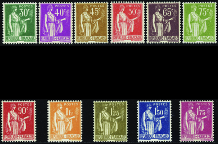 N°280/289 type Paix 11 valeurs TB centré neuf ** T