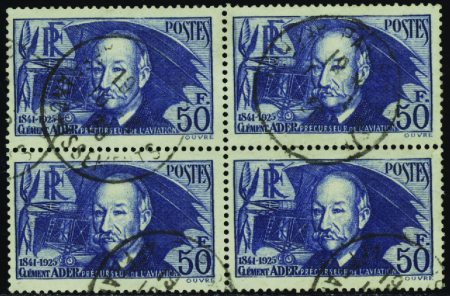 N°398 50f Clément Ader bloc de 4 obl TB