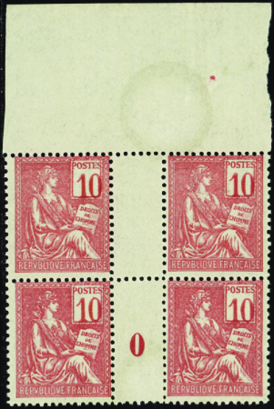 N°112a chiffres déplacés bloc de 4 millésime 0 neu