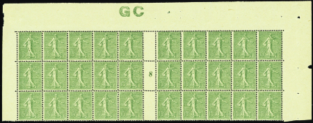 N°130 bloc de 30 timbres manchette GC mill 8 neuf 
