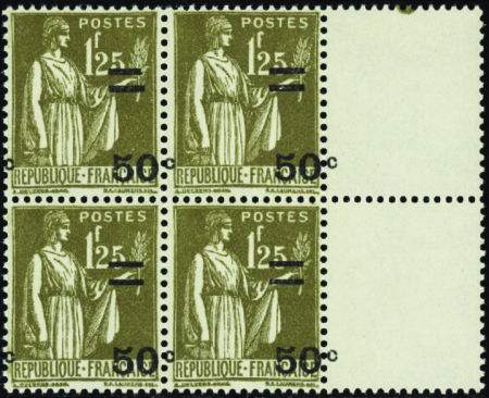 N°298 bloc de 4 surcharge à cheval neuf ** TB