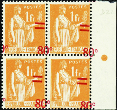 N°359 Surcharge à cheval bloc de 4 neuf ** TB