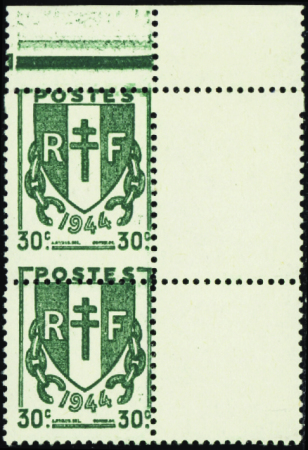 N°671 Paire variété de piquage neuf ** TB