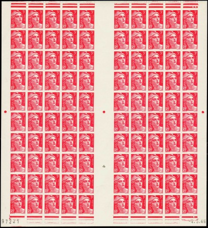 N°716 Feuille de 100 timbres non dentelée neuf **