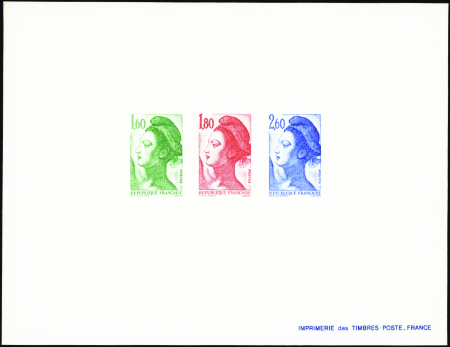 N°2219/2221 Liberté épreuve de luxe collective