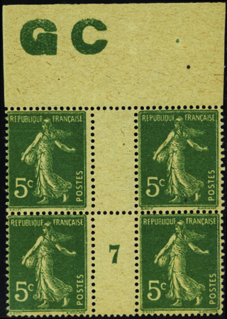 N°137 5c Semeuse vert bloc de 4 manchette GC millé