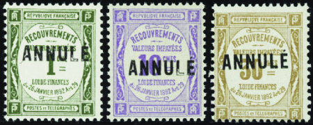 Recouvrement N°43-CI 1 /46-CI 1 3 valeurs neuf ** 