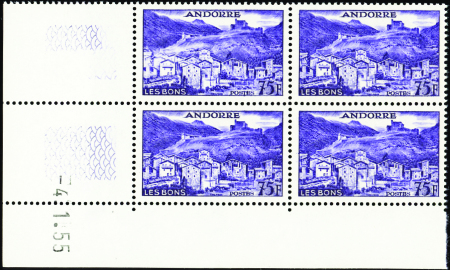 N°138/153  19 valeurs en blocs de 4 coins-datés ne