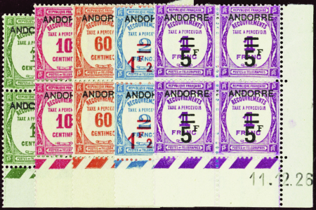 N°9/10/11/13/15  5 valeurs en blocs de 4 coins dat