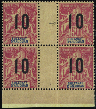 N°28Aa chiffres espacés tenant à normal neuf ** TB