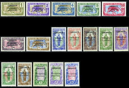 N°67/83  17 valeurs surchargées neuf ** TB