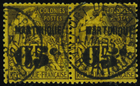 N°13Aa violet/jaune chiffre "5" penché tenant à no