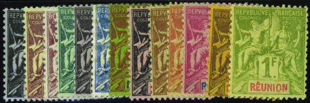 N°32/44 13 valeurs neufs * TB