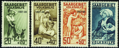 N°121/124 oeuvres populaires 4 valeurs neufs ** TB