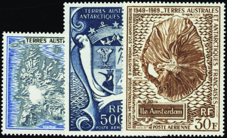 POSTE AERIENNE N°20/21/22  3 valeurs neufs ** TB