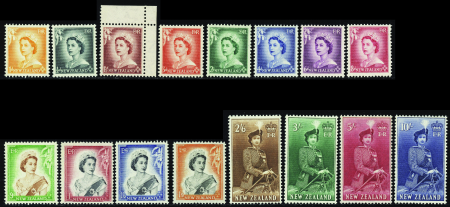 N°327/340 Elisabeth II  16 valeurs neuf ** TB