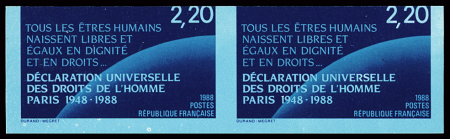 N°2559 Droits de l'homme, variété non dentelé et fond