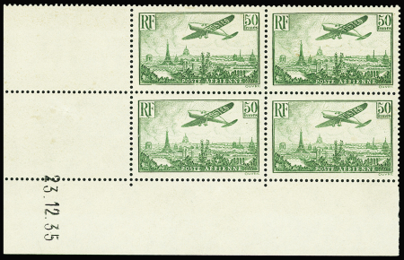 POSTE AERIENNE N°14 avion survolant Paris vert en bloc