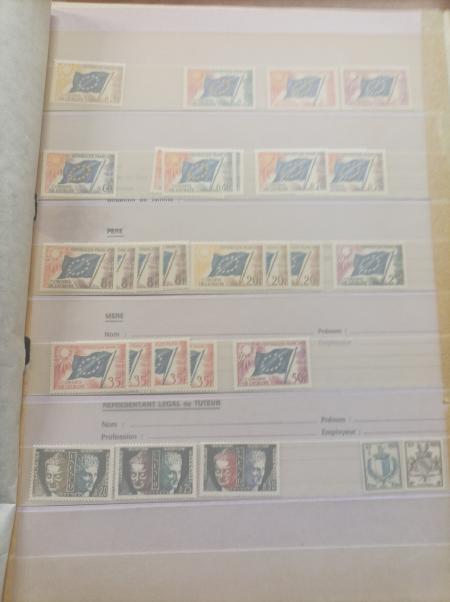 1940-1992, Accumulation de FRANCE en 4 gros classeurs