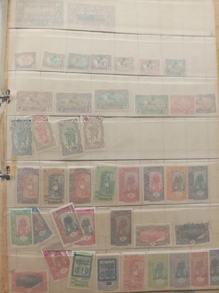 1890-1975, Collection des COLONIES en 6 classeurs,