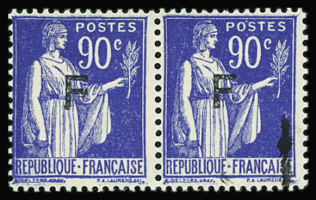 N°10 Réfugiés espagnol, rare variété F mal encré et