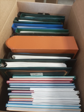 1858-2001 Mint and used collection in 19 albums plus