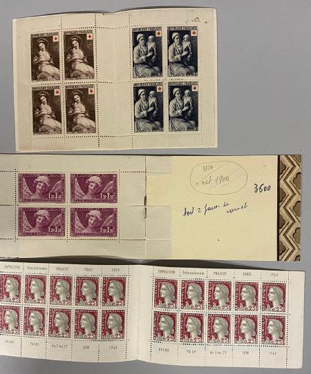 1930-1960 22 carnets ou feuilles de carnets toujours