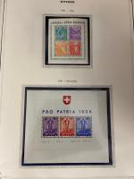 1852-2000 Collection débutant par une lettre avec le