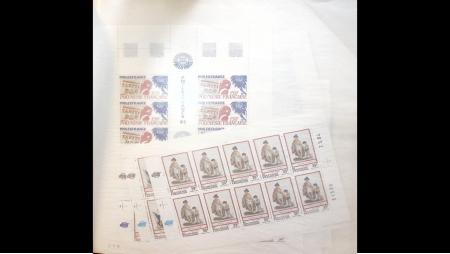 1969-2009, 10 classeurs de feuilles et feuillets, ANDORRE