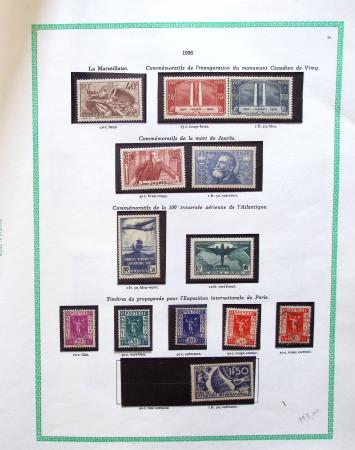 1930-2005 Collection de France en 5 classeurs de timbres