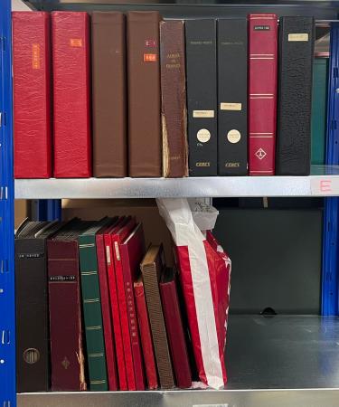 1924-2003 Lot hétéroclite du monde entier neuf et obl.