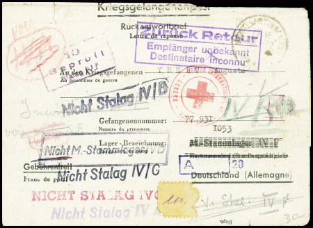 Formule dépliante adressée à un prisonnier avec griffes "Nicht Stalag" IVA, IVB, IVC, IVD, IVG et cachet rect violet "Zuruck retour Empfanger unbekannt destinataire inconnu" (1943). TB
