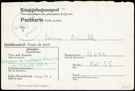 Postkarte avec griffe verte "L'Homme de confiance français du Stalag VIIIA" avec au verso cachet avec francisque "Stalag VIIIA au service du maréchal" (1942). TB