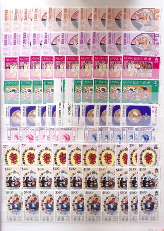 1973-2002,, Stock de HONG KONG en classeur par maximum