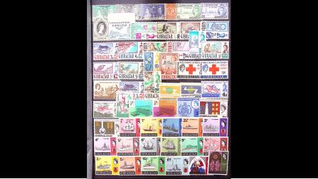 1937-2014, Collection de GIBRALTAR en classeur, neufs