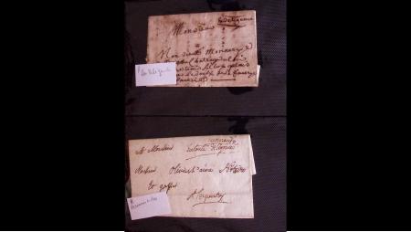 Album pour photos noir petit format contenant 140 pièces : marques postales de Paris, département conquis, MP "Montaigu en Combraille", billets de néc